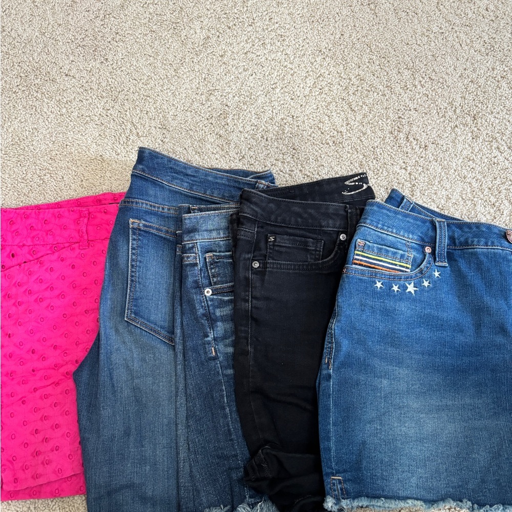 Designer women’s shorts- Express, Banana Republic, Limited, Seven Jeans